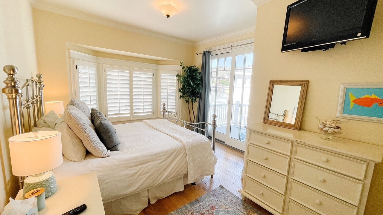 Photo of Bedroom in Avila Beach