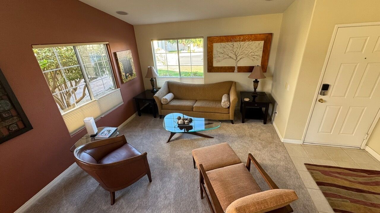 Photo of Livingroom in Palm Desert
