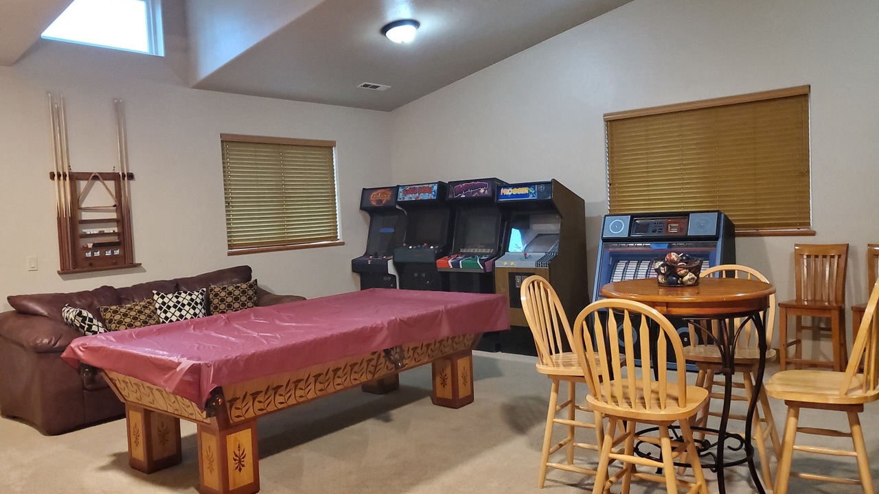 Photo of Bedroom in Smith River