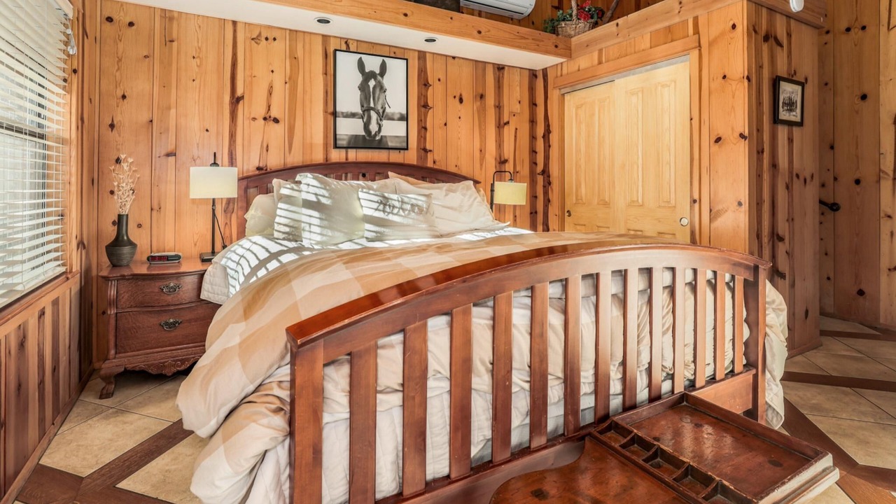 Photo of Bedroom in Paso Robles