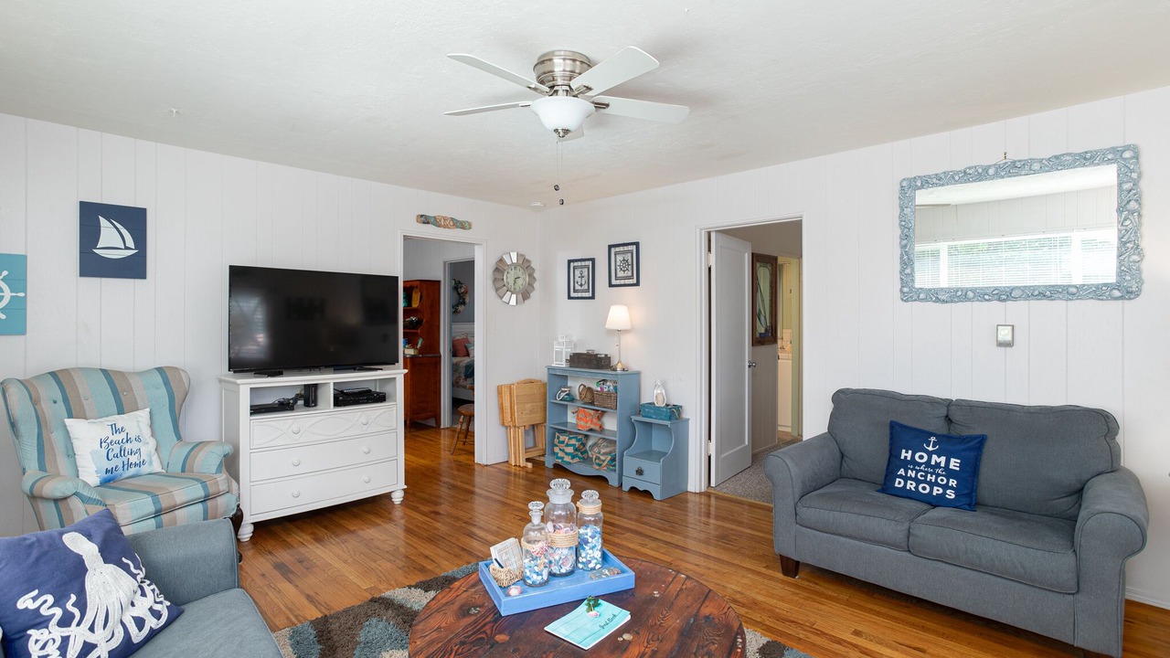 Photo of Livingroom in Cayucos