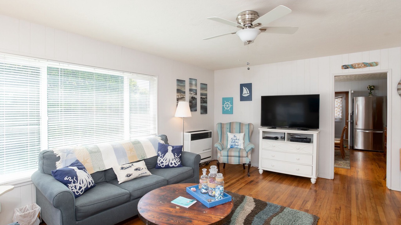 Photo of Livingroom in Cayucos