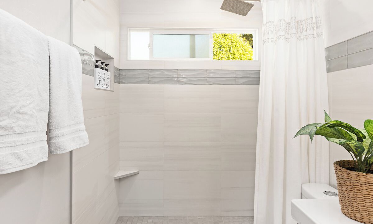 Photo of Bathroom in La Jolla Mesa