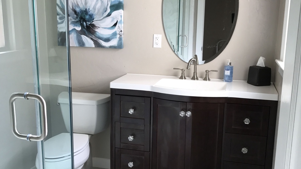 Photo of Bathroom in Lodi