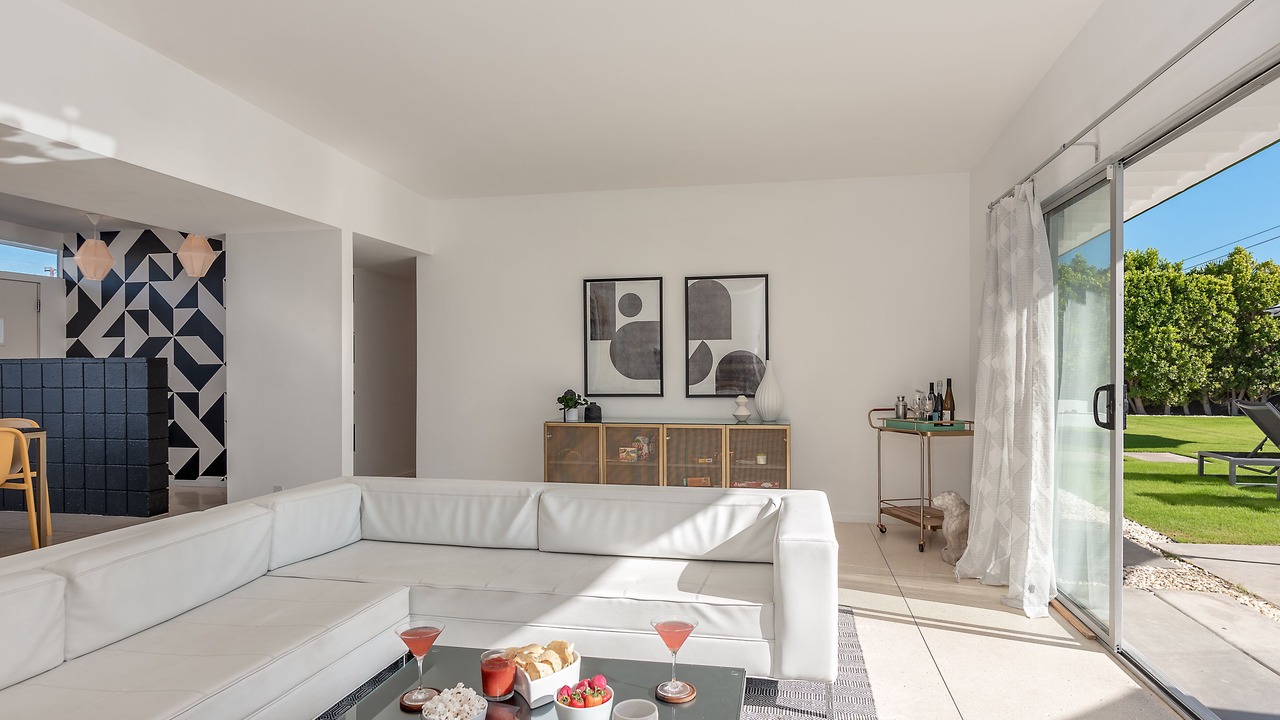 Photo of Livingroom in Palm Springs