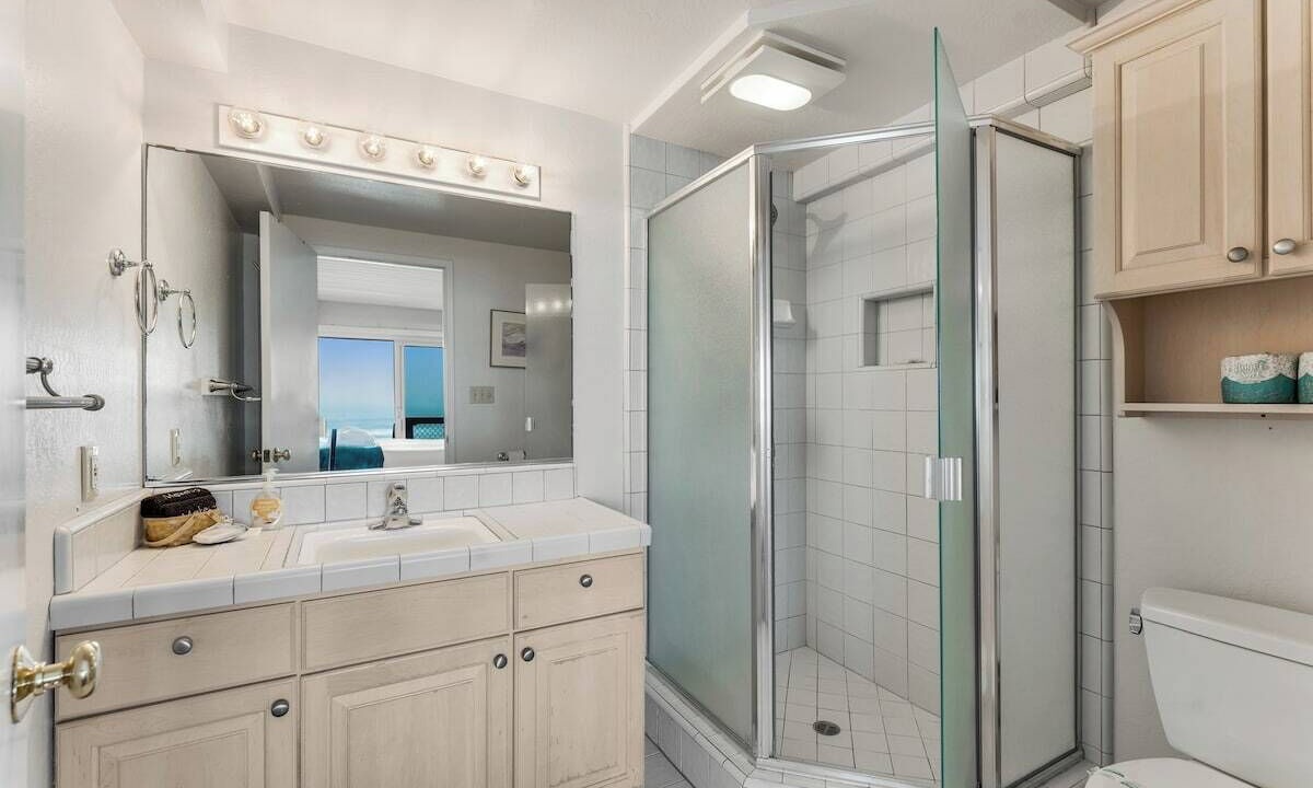 Photo of Bathroom in La Selva Beach