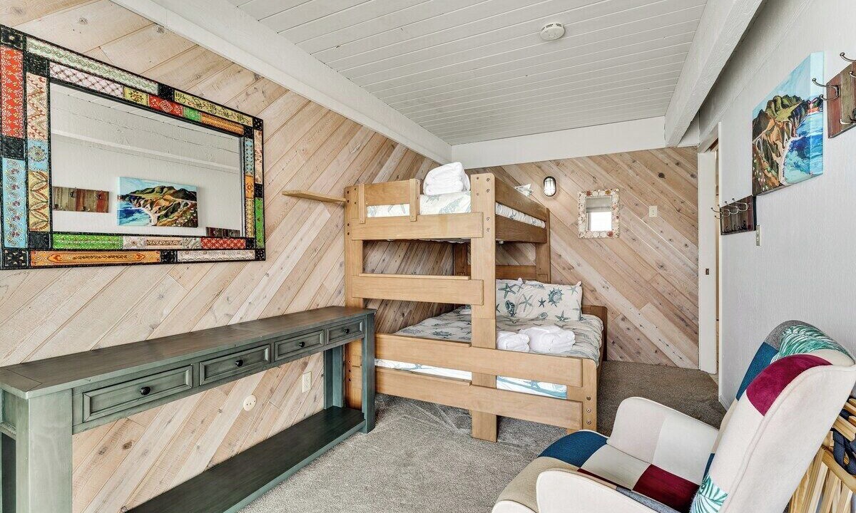 Photo of Bedroom in La Selva Beach