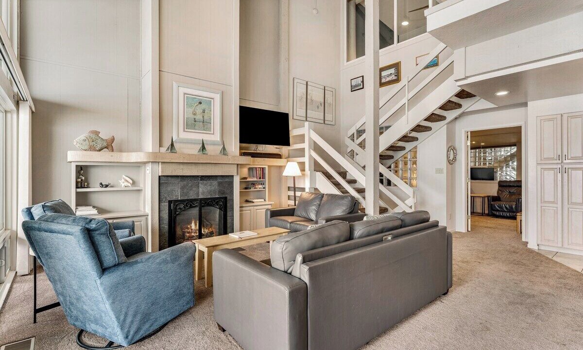 Photo of Livingroom in La Selva Beach