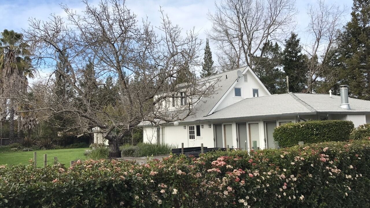 Photo of Outdoor in Oakville