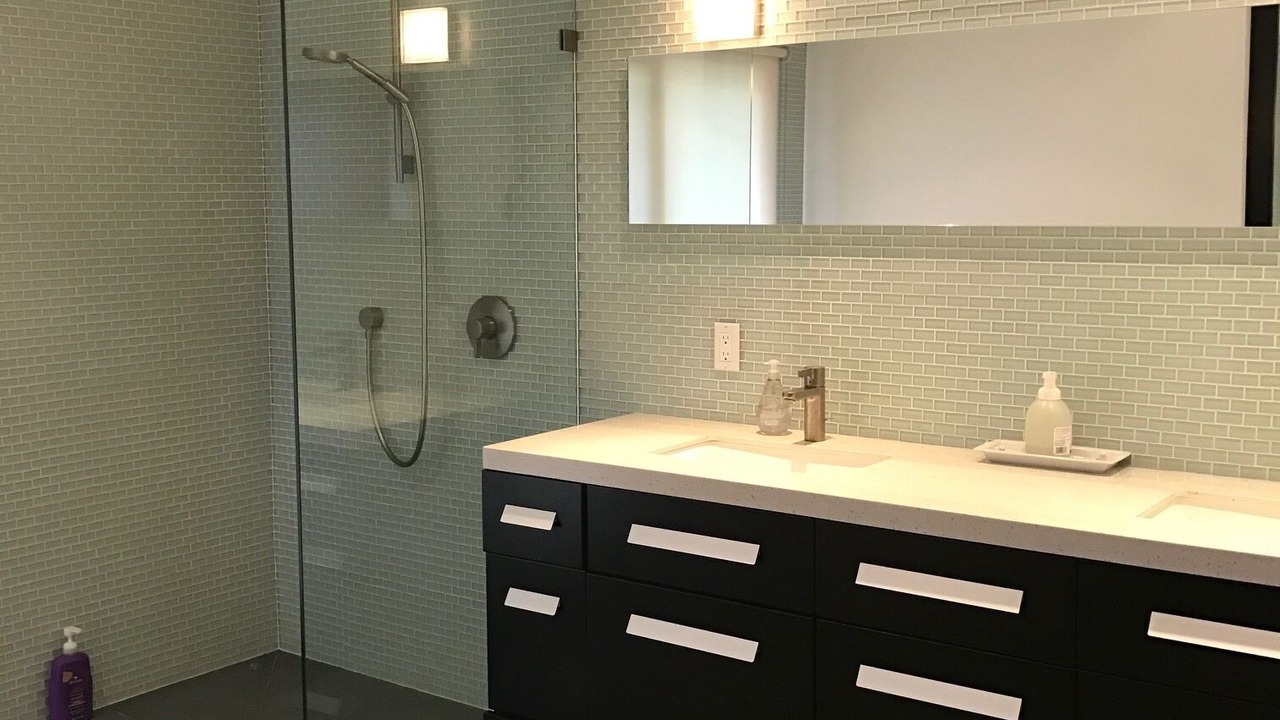 Photo of Bathroom in Oakville