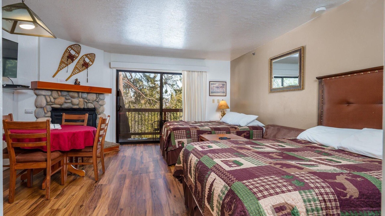 Photo of Bedroom in Yosemite West