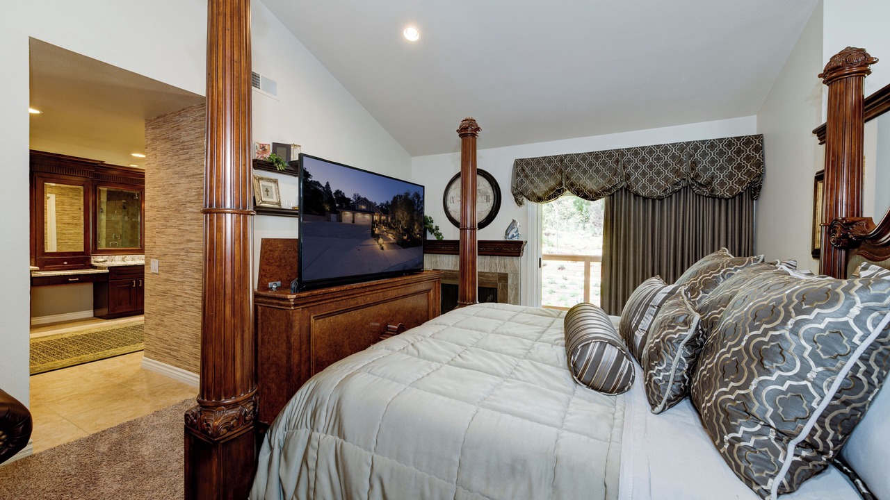 Photo of Bedroom in Laguna Hills