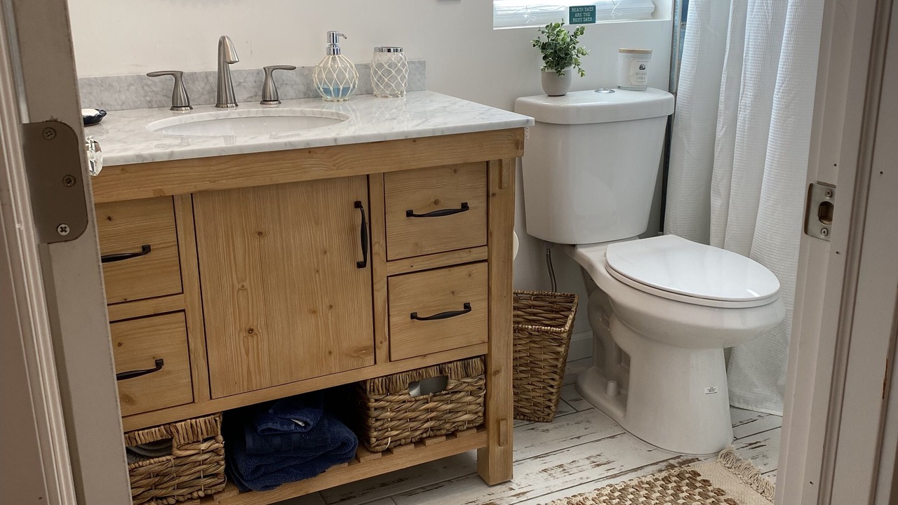 Photo of Bathroom in Cayucos