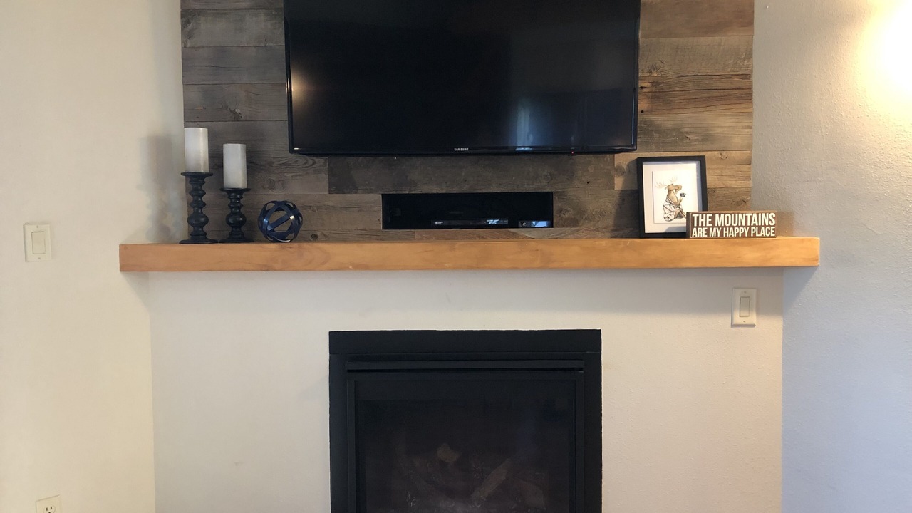 Photo of Livingroom in Century West