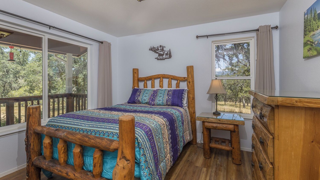 Photo of Bedroom in Mariposa