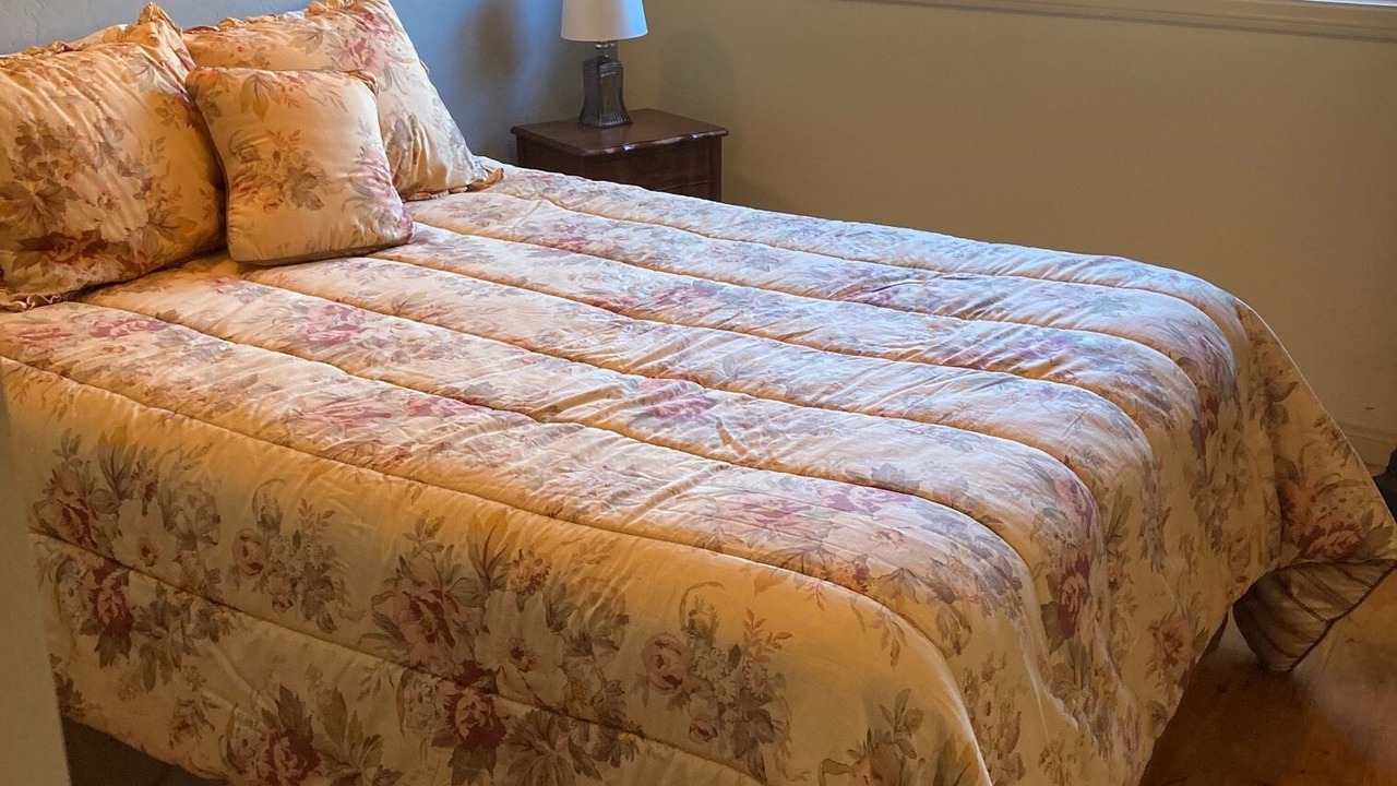 Photo of Bedroom in Olde Carlsbad
