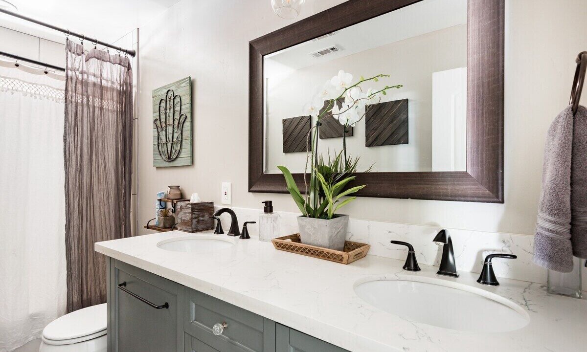 Photo of Bathroom in Templeton