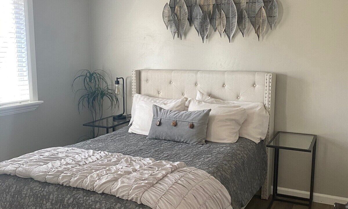 Photo of Bedroom in Templeton