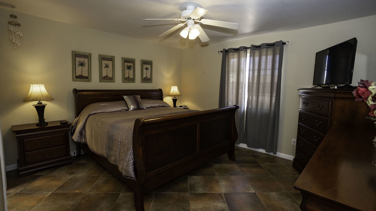 Photo of Bedroom in Lake Havasu City