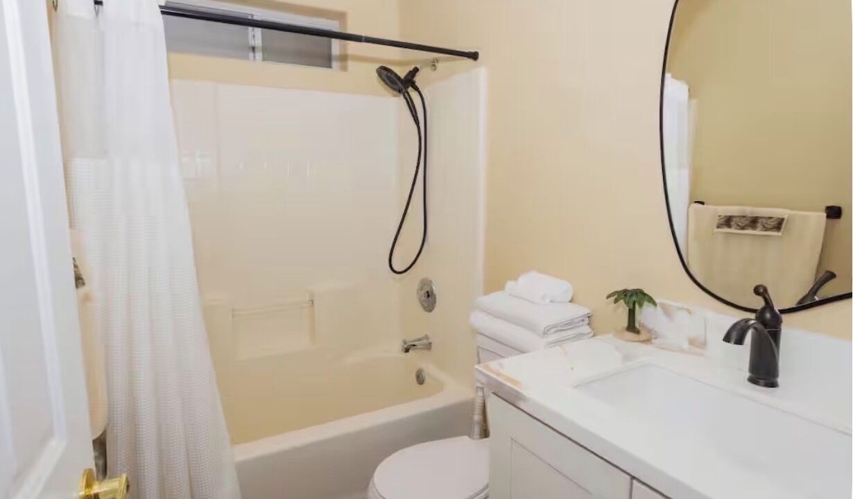 Photo of Bathroom in Lake Havasu City