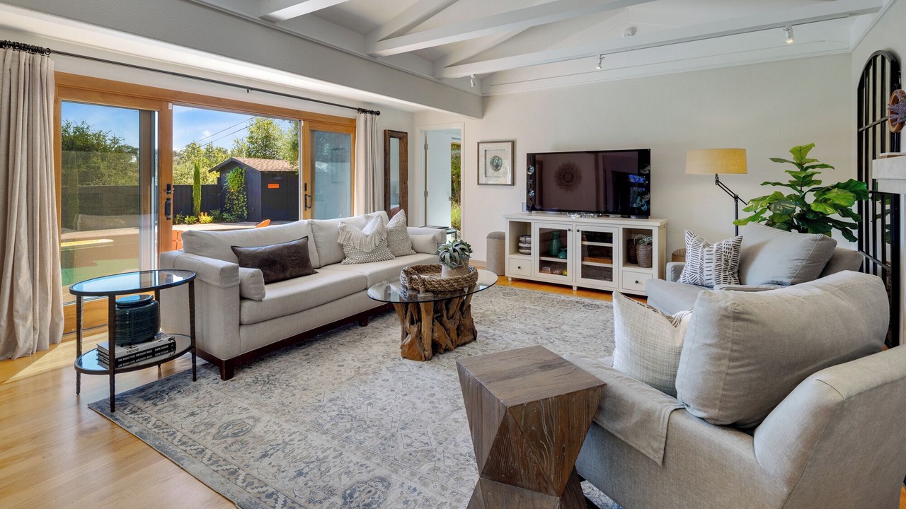 Photo of Livingroom in Healdsburg