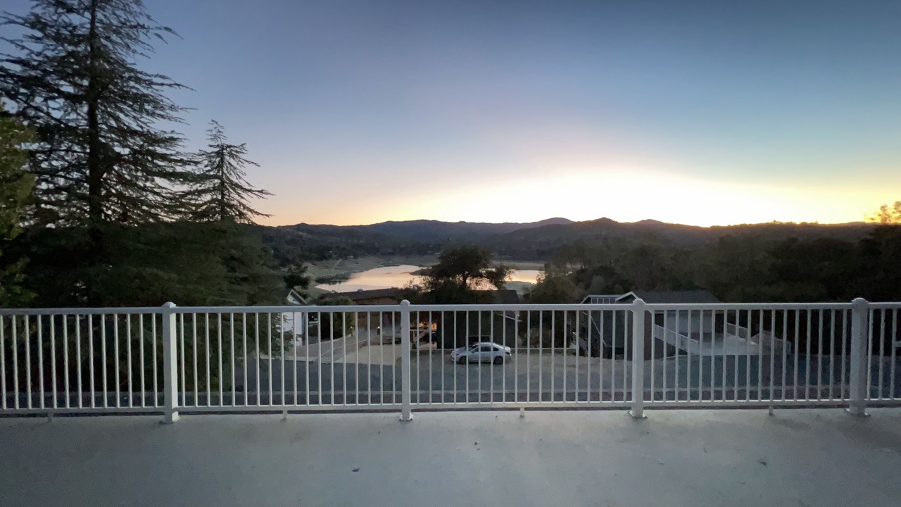 Photo of Outdoor in Oak Shores
