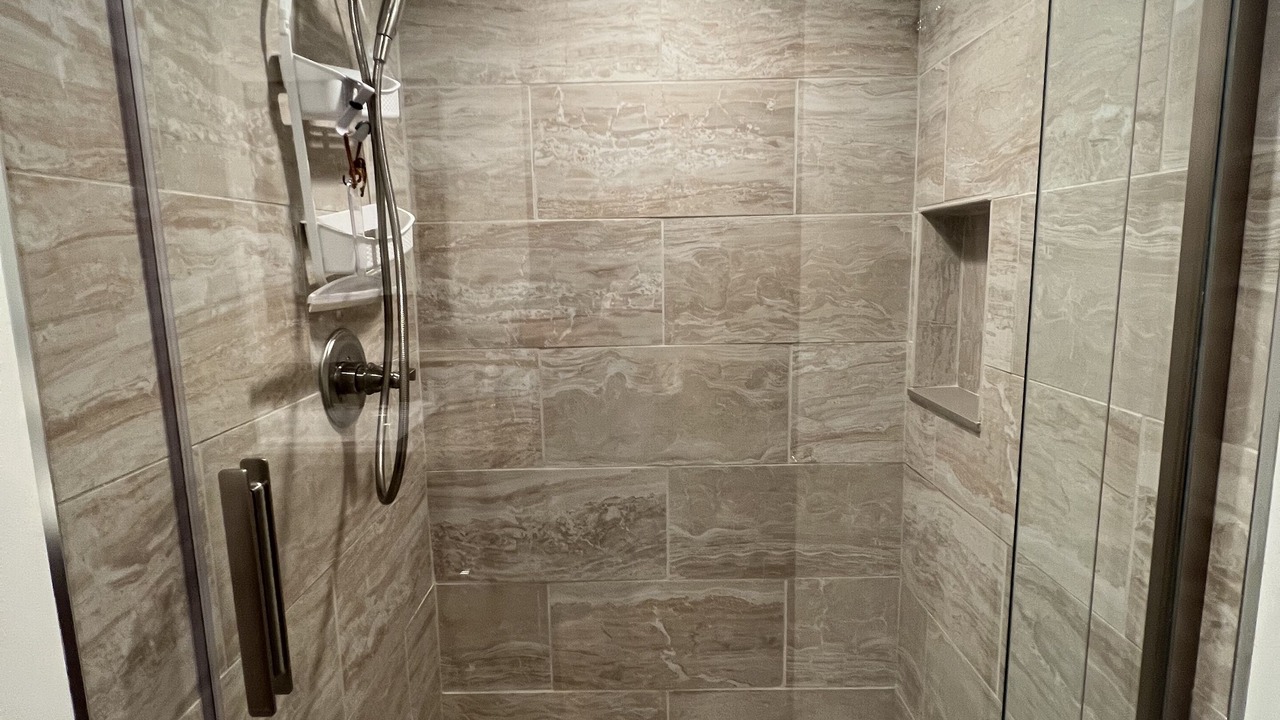 Photo of Bathroom in Oak Shores