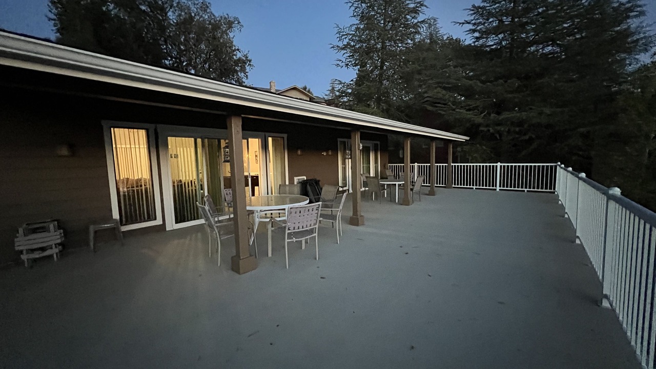 Photo of Outdoor in Oak Shores