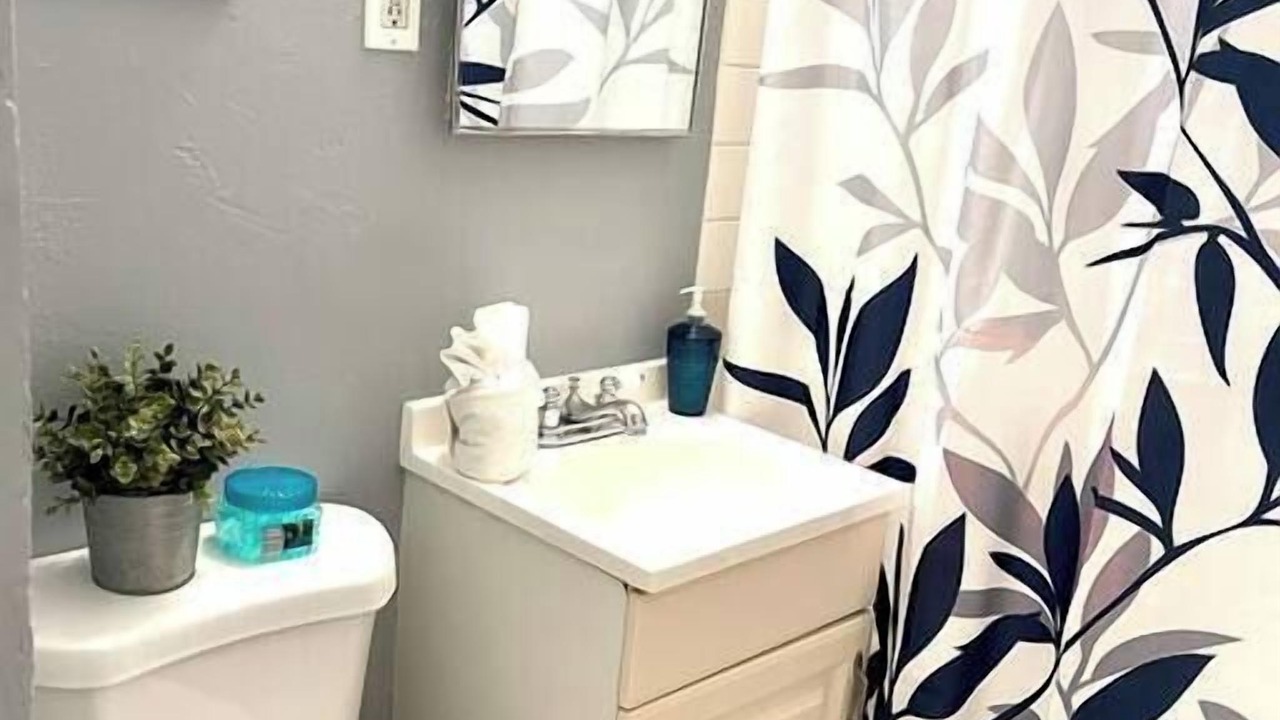 Photo of Bathroom in Bankers Hill