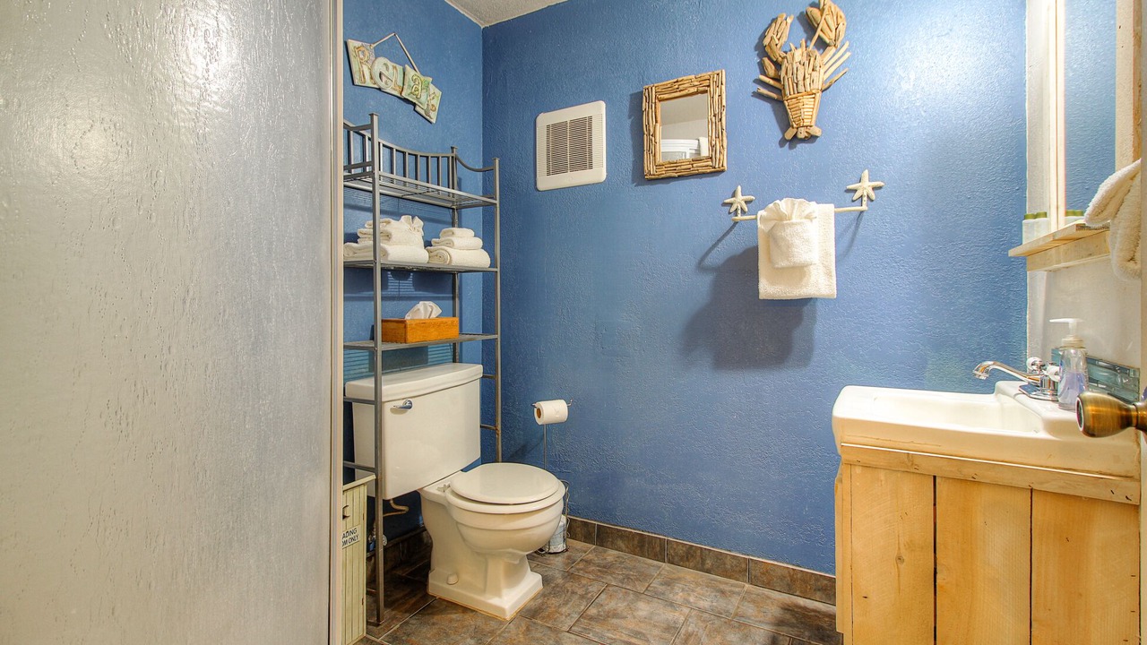 Photo of Bathroom in Piercy