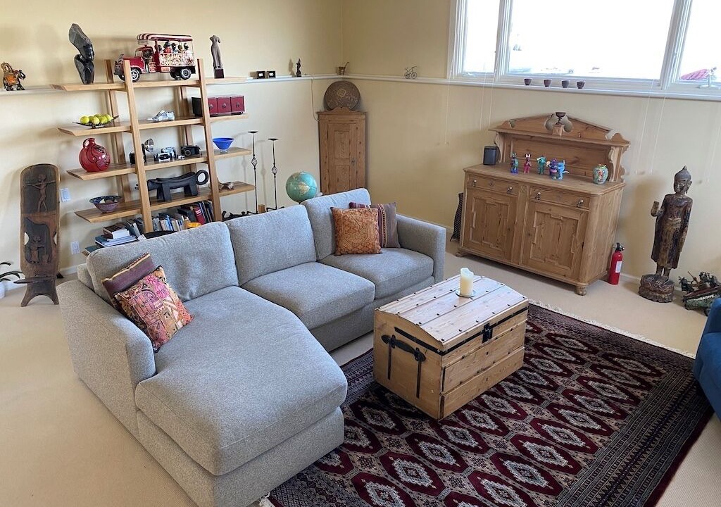 Photo of Livingroom in Marin City