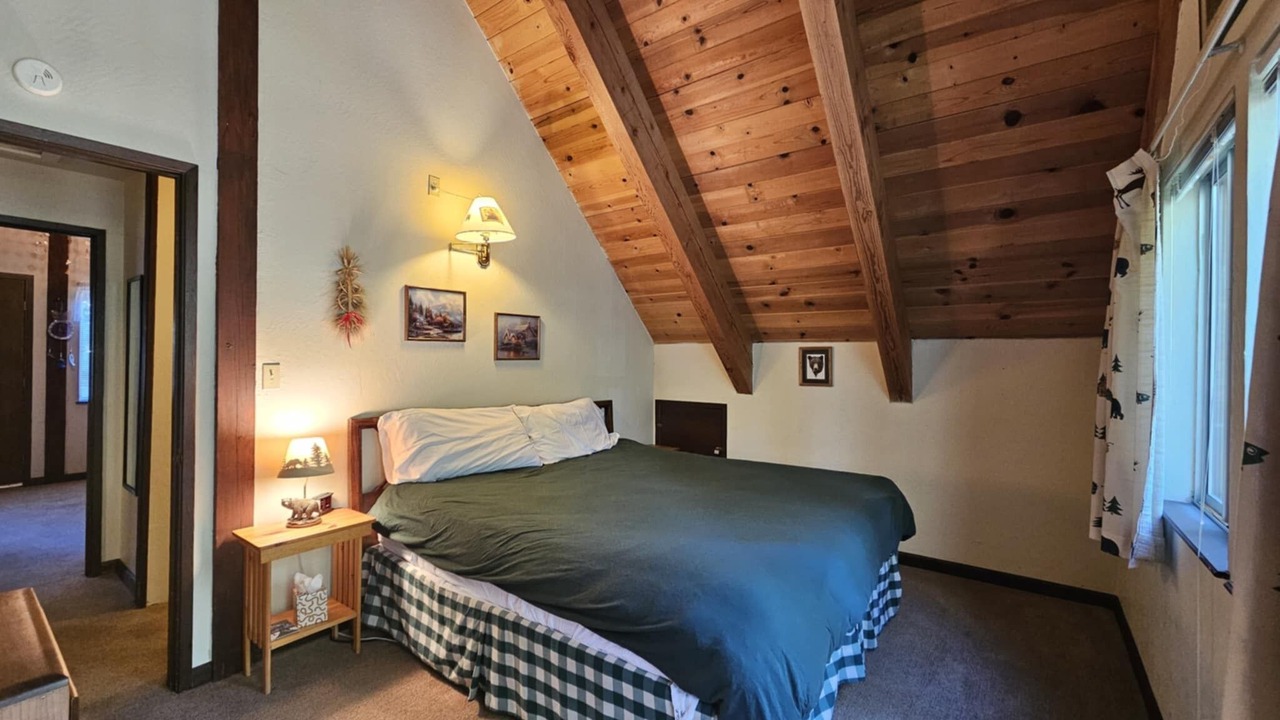 Photo of Bedroom in Donner Lake Woods