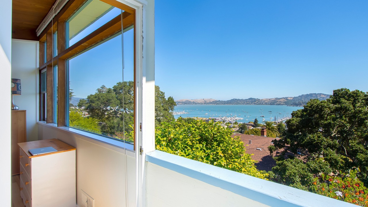Photo of Bedroom in Sausalito