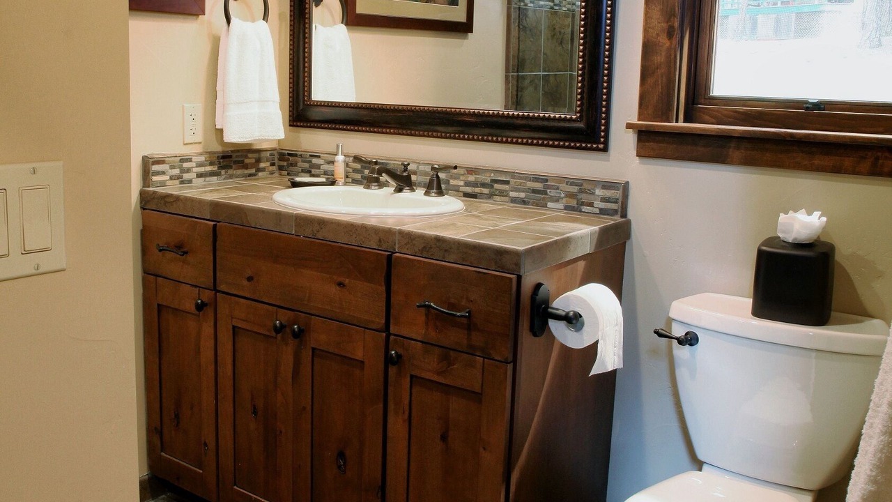 Photo of Bathroom in North Wawona