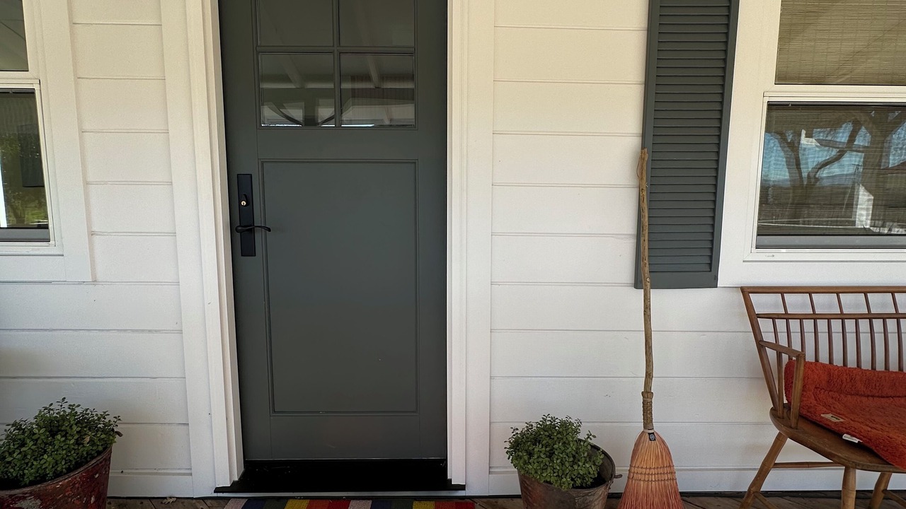 Photo of Outdoor in Oak Knoll