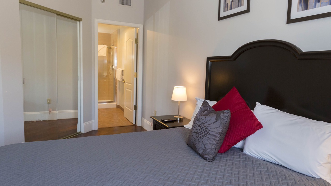 Photo of Bedroom in Lake Las Vegas