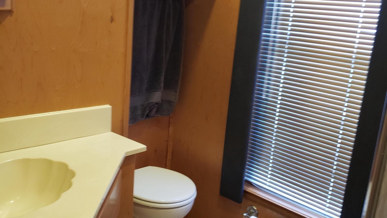 Photo of Bathroom in Bethel Island