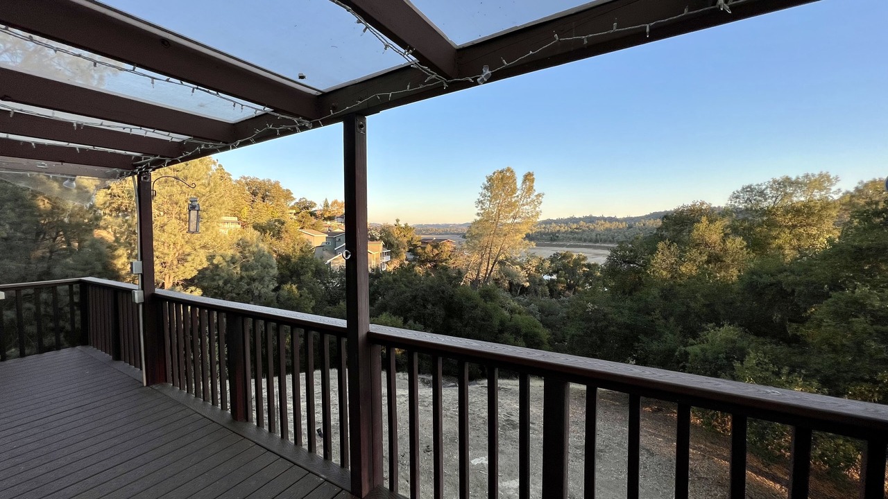 Photo of Outdoor in Oak Shores