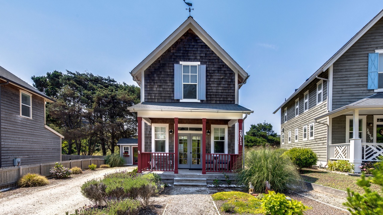 Photo of Outdoor in Olivia Beach
