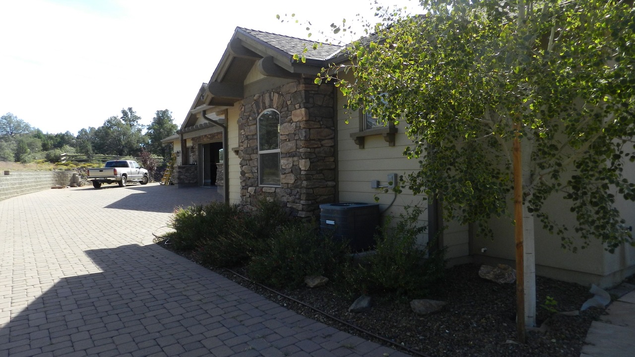 Photo of Outdoor in Williamson