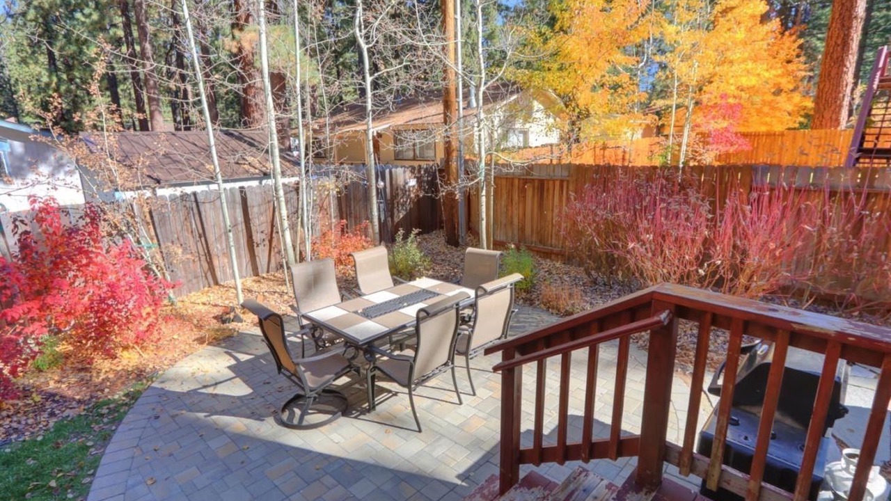 Photo of Outdoor in Bijou Pines