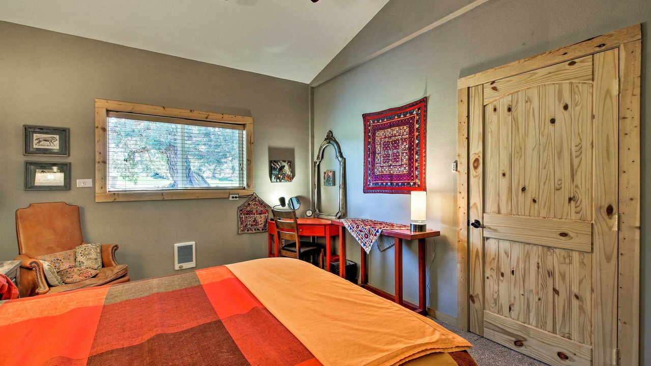 Photo of Bedroom in Alfalfa