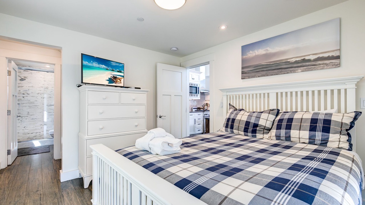 Photo of Bedroom in Corona del Mar