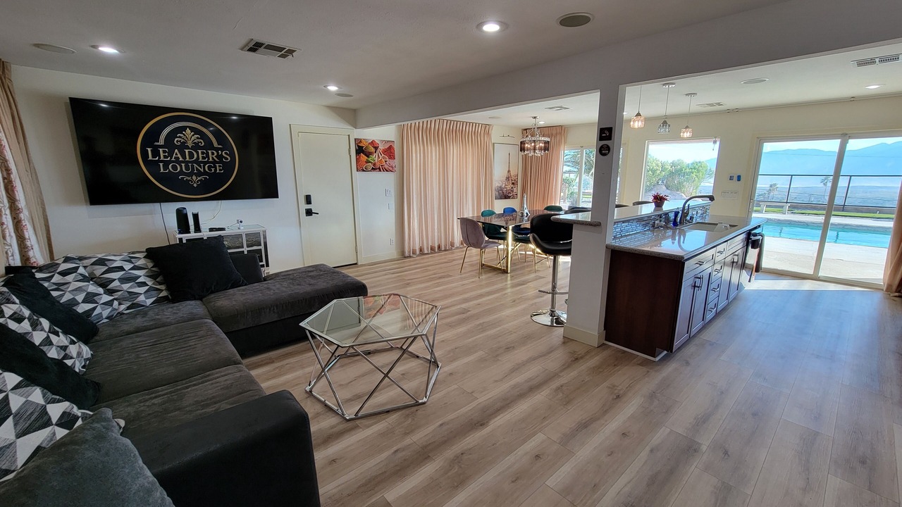 Photo of Livingroom in Desert Hot Springs