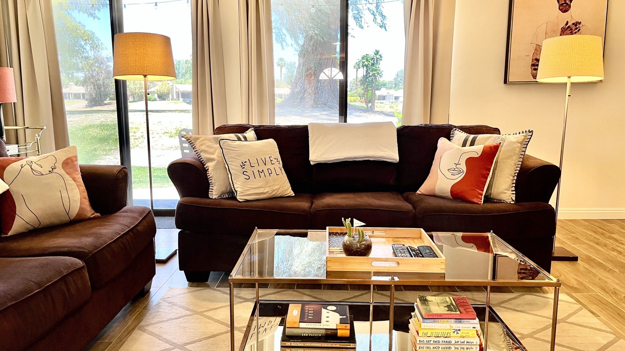 Photo of Livingroom in Cathedral City