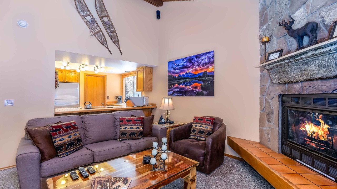Photo of Livingroom in Sunriver