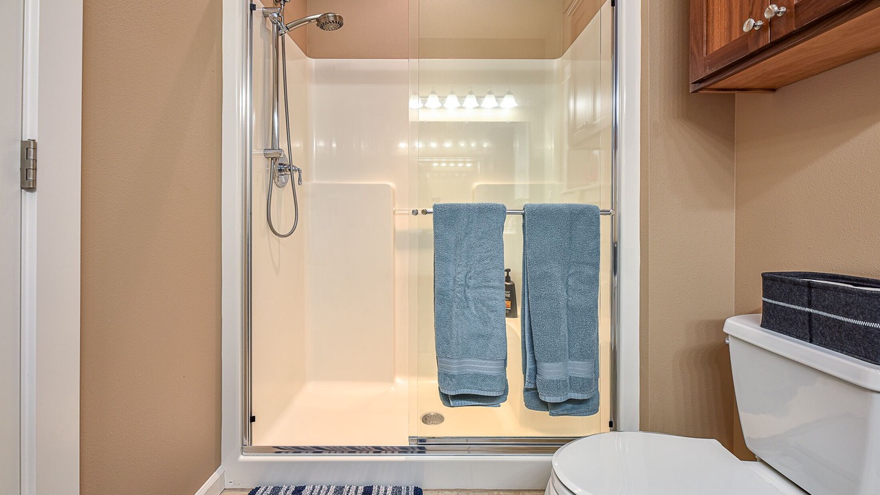 Photo of Bathroom in Central Oregon