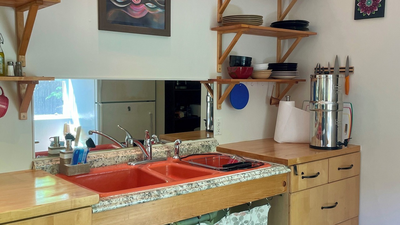 Photo of Kitchen in Hyampom