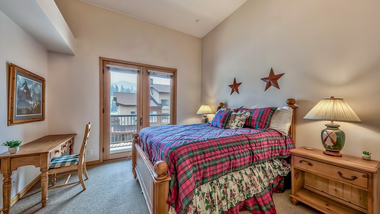 Photo of Bedroom in Kirkwood
