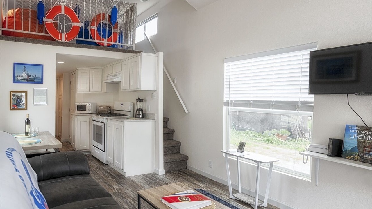 Photo of Bedroom in Fort Bragg